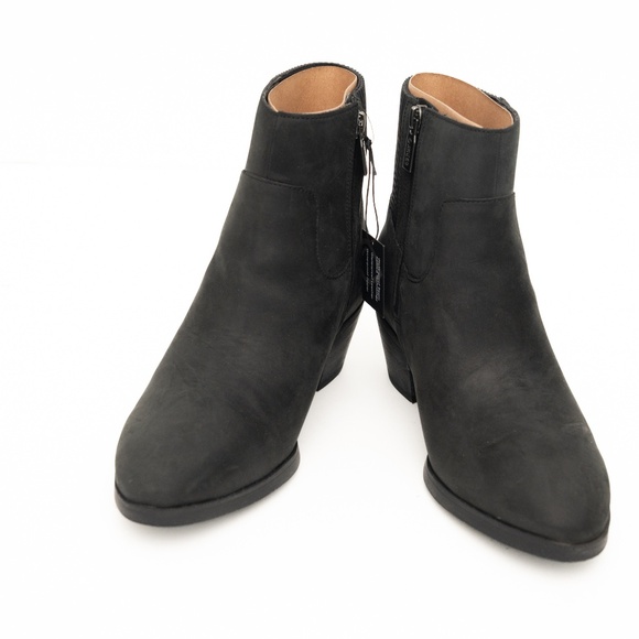 Vionic -  Shantelle Black Waterproof Nubuck Leather Ankle Boots - Wide Width - Picture 7 of 14